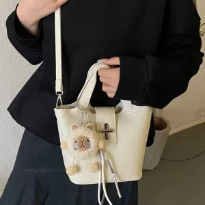 CARTERA SIMIL CUERO DE MANO